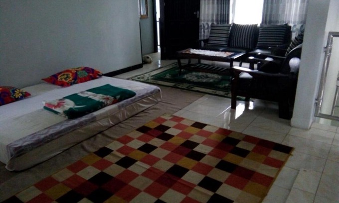 Tosari House | Dewi Sri Homestay
