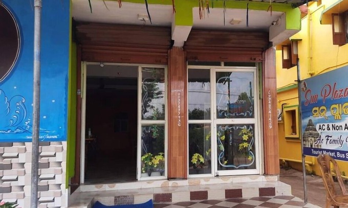 Konark Hotel | DhamStay Hotel Sun Plaza Near Konark