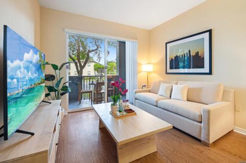 South Miami Apartment | Dharma Home Suites South Miami at Red Road Commons