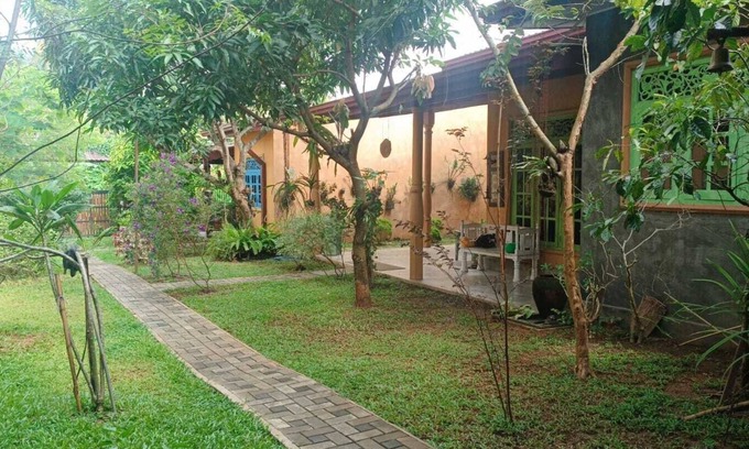 Malabe Hotel | Dhee Ayurveda Resort