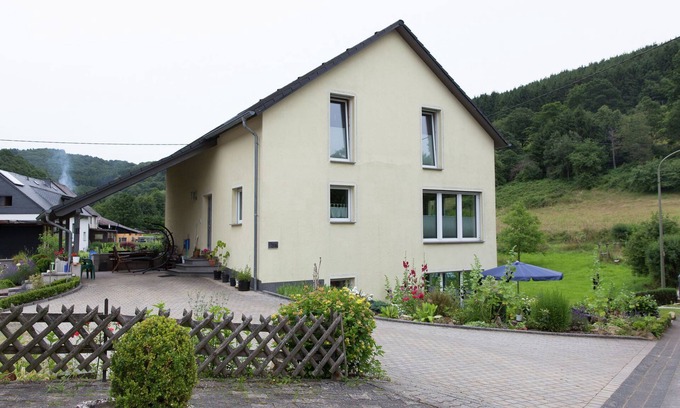Merschbach Apartment | Dhron Valley Stay, Merschbach