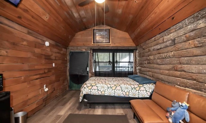 Mc Caskill Resort | Diamond Glamping - Specialty Cabin