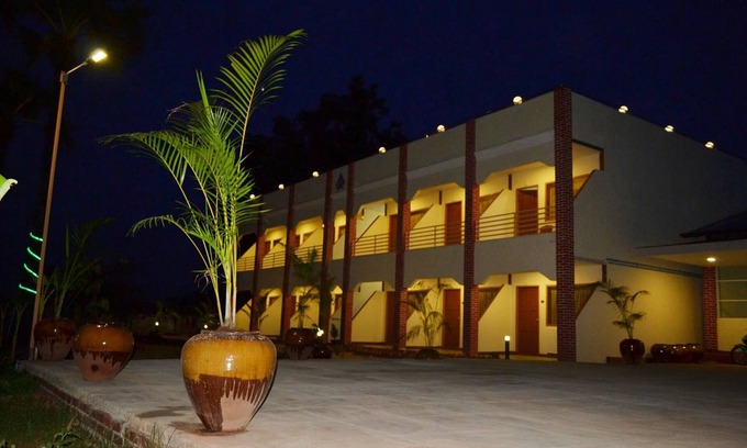 Kyaukpadaung Hotel | Diamond Popa Hotel