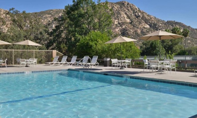 San Diego Country Estates Condo | Diamond - Riviera Oaks Resort & Racquet Club - 2BD
