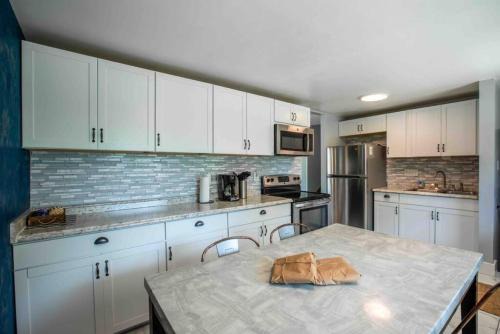 White City House | Diamond