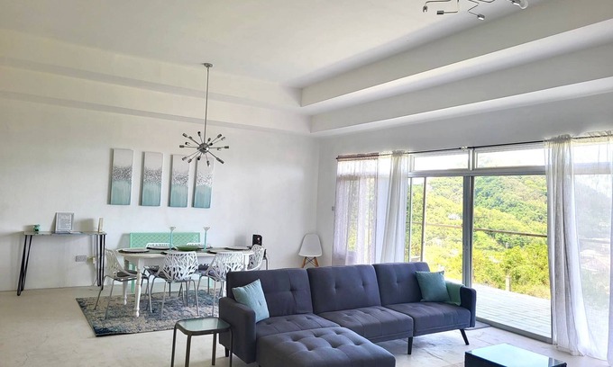 Colonarie Villa | Diamond Villa with Picturesque Views