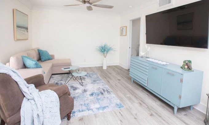 Diamondhead Apartment | Diamondhead Golf Course Condo