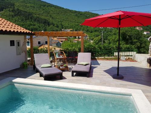 Golovik House | Diana Holiday Home