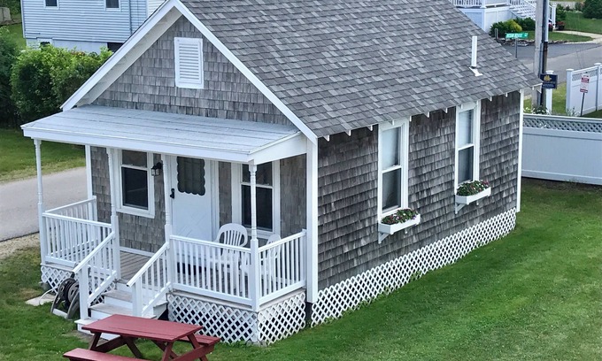 York Beach Cottage | Diane Cottage, York Manor, Short Sands Beach