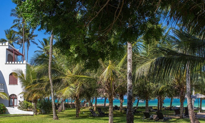 Galu Beach Villa | Diani Beach | Kenya | Luxury Swahili Beach Villas at Lantana Galu Beach