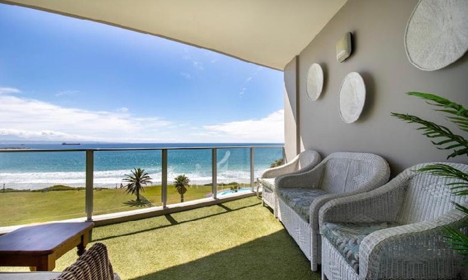 De Nova Apartment | Diaz Stunning beach apartment