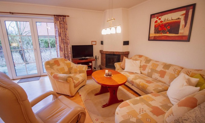 Greetsiel Apartment | Die Ferienwohnung Teewulkje Bietet auf 53qm Einen Schönen Ort zum Entspannen