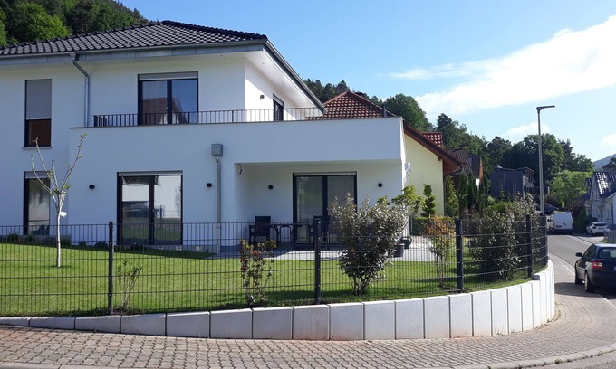 Lug House | die Fewo im Herzen der Pfalz