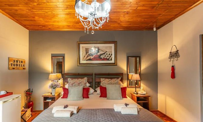 Schoemanshoek House | Die Fonteine Guest House