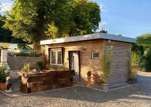 Schmidtheim House | Die Pilgerbox, Tiny House trifft Urlaub, optional mit Sauna und Whirlpool