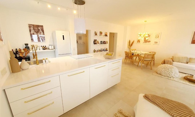 Hattenheim Apartment | DIE ZEIL