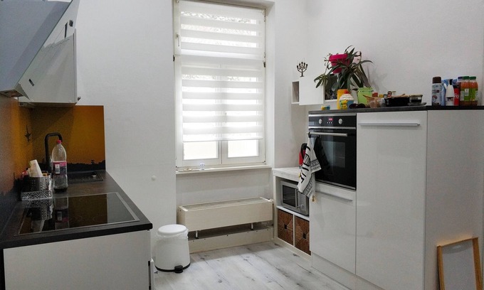 Diez Apartment | Diez Mitte - private room in a large old building