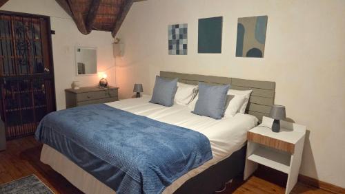 Phalaborwa House | Dika Dika Den