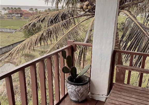 Mendoyo House | Dikaloha Surfschool and Stay