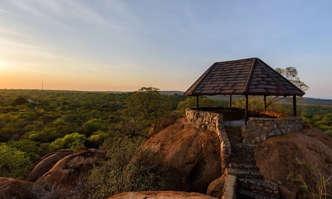 Madibeng Apartment | Dikhololo