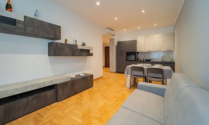 Cuneo Nuova Apartment | Dimora Bassignano - Two Bedroom Apartment, Sleeps 5
