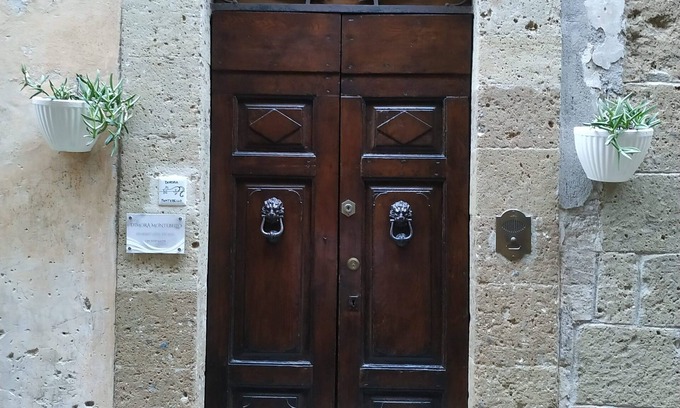 Pitigliano House | Dimora Montebello vintage house in the center of Pitigliano