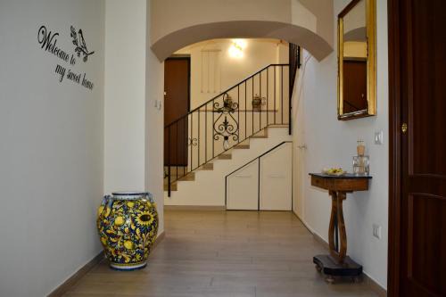 Aversa Bed & Breakfast | Dimora normanna