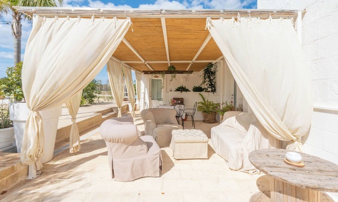Fasano Bed & Breakfast | Dimora Tauro