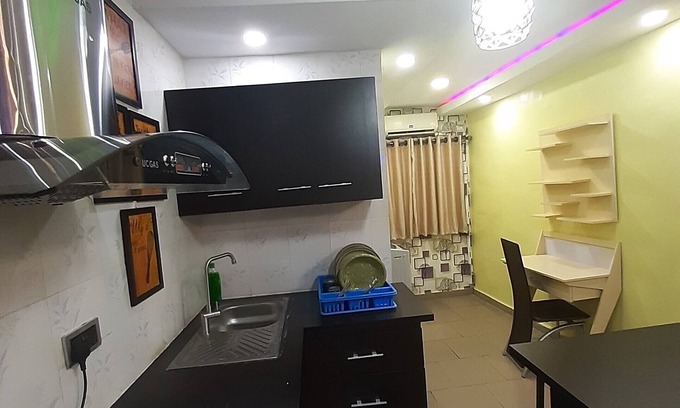 Surulere Apartment | Dinero Emerald Apartment