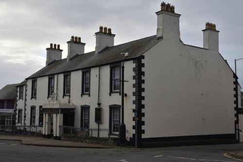 Amlwch Hotel | Dinorben Arms Hotel