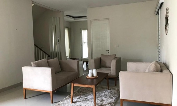 Ngaglik House | Dipan Guest House Yogyakarta