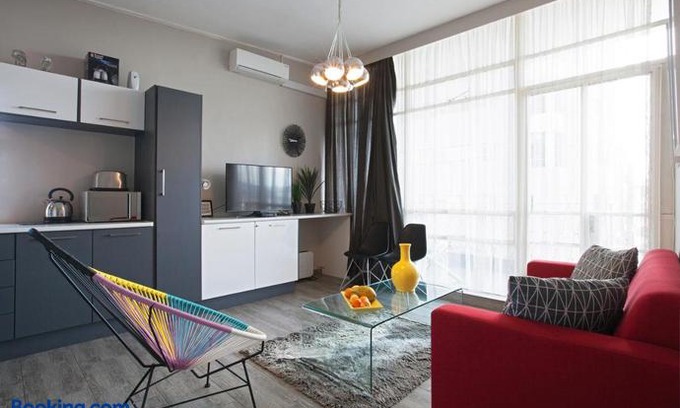 Cape Town City Centre Apartment | Diplomat 123 By Ctha