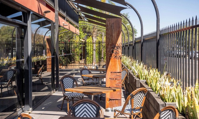 Alice Springs Hotel | Diplomat Hotel Alice Springs