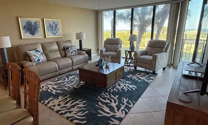 St. Augustine Condo | Dir Ocean Front 2 BR/2 BA Condo