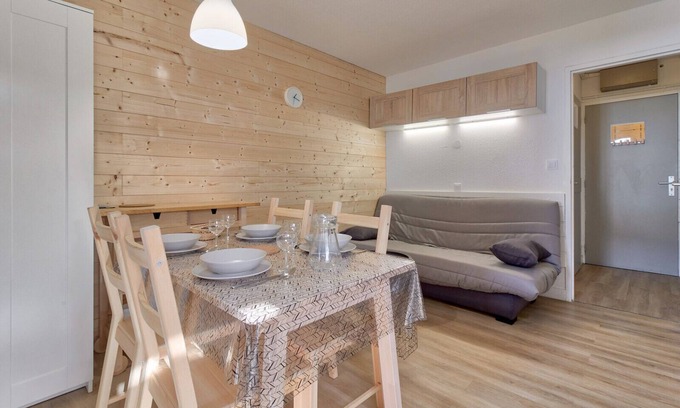 Genos Apartment | Direct access to the slopes - flat for 4