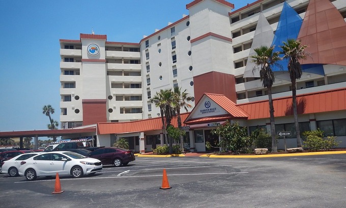 Lenox Park Condo | Direct Over Pool View Ocean Front LARGEST 2 Bathroom Condo with Balcony