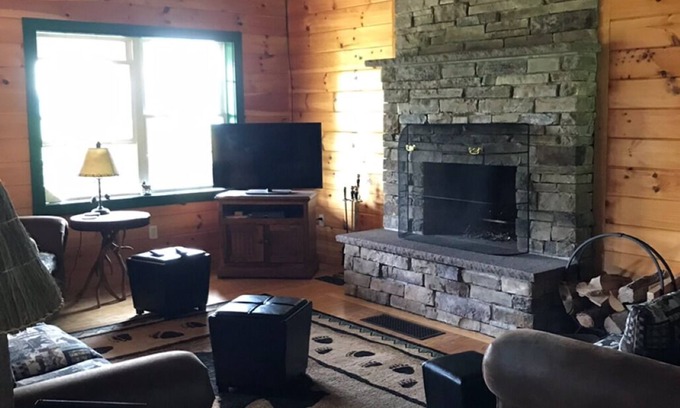 Colebrook House | Direct Snowmobile and ATV trail from front door