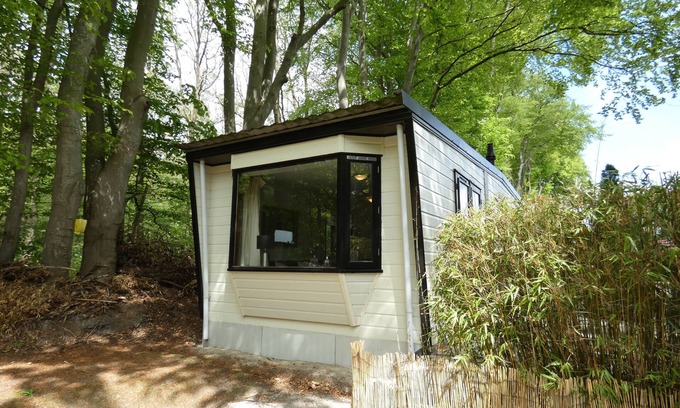 Marum Ski Chalet | Direct tegen het bos gelegen op de grens Friesland,Groningen en Drenthe