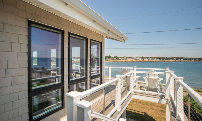 York Beach House | Directly across the street from Short Sands Beach