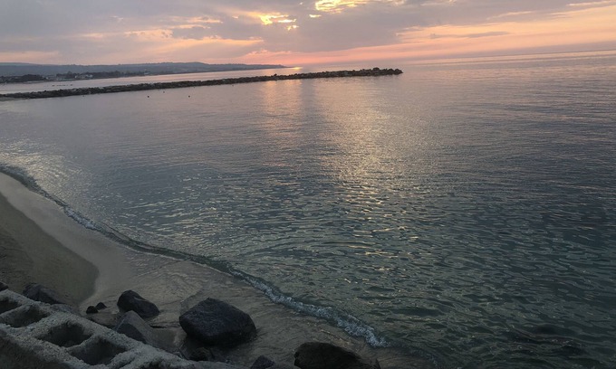 Vibo Marina Villa | Directly on the sea, from the window you can admire a breathtaking view ..