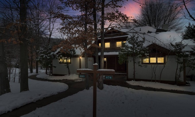 Boyne Falls Condo | Disciples Village Lower Unit #679 with option to add to larger home rental