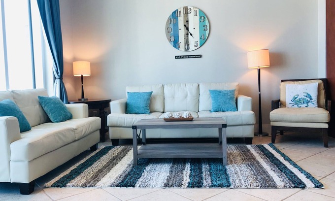 South Padre Island Condo | Discounted End-of-Summer Rates on 9th Floor Beachfront Condo at Sapphire!