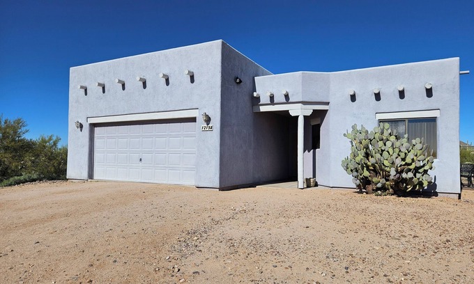 Tucson House | Discounted Summer Rates 3 bd 2 ba Home on 2 acres Views Near Desert Museum