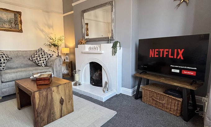 Doncaster House | Discounts/Family Contractors/FastWIFI FreeParking