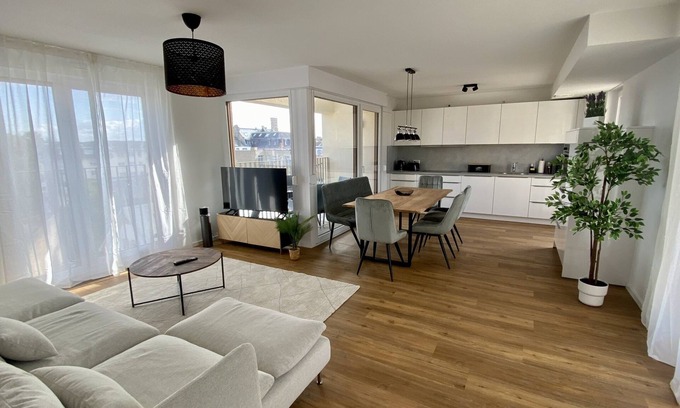 Offenbach am Main Apartment | discovAIR - Penthouse Rhein-Main