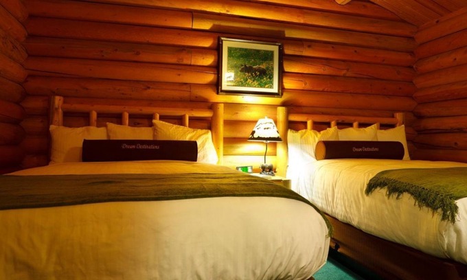 Moran Hotel | Discover a Gem! Three Great Cottages, Close to Attractions