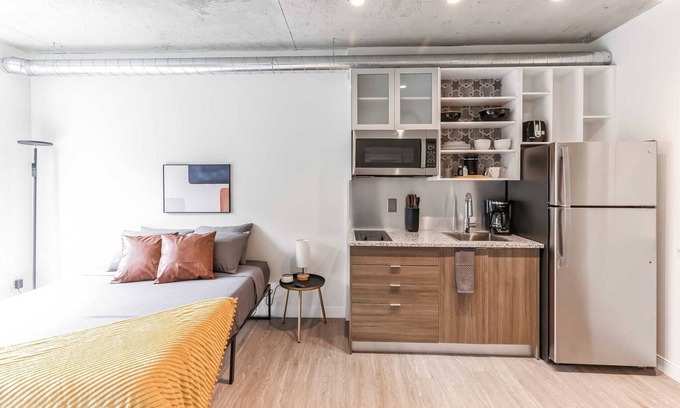 Gateway District Apartment | Discover Downtown! Cozy Studio by the Flats East Bank