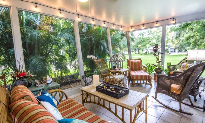 Braden River House | Discover Hidden Cove #2 - Water Views with Privacy