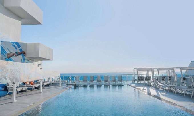 Central Beach House | Discover Paradise: Oceanfront Room, Pool, Near Vibrant Fort Lauderdale Beach