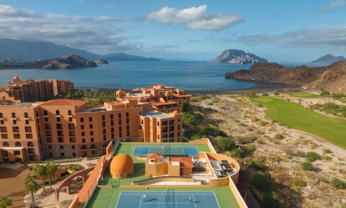 Loreto Apartment | Discover Paradise in Loreto – Luxury Villa with Ocean Views and Unmatched Charm!